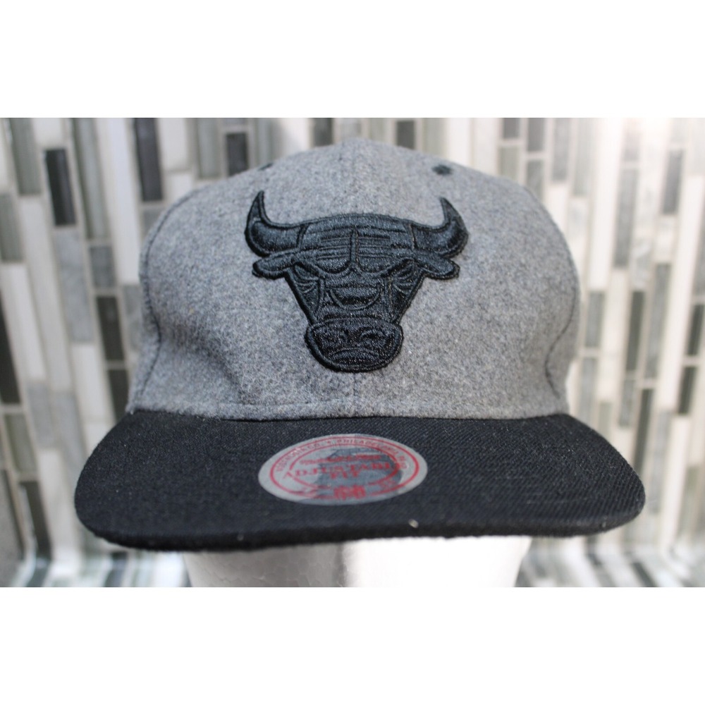 Mitchell & Ness Hat Vintage Wool Chicago Bulls Gray Snapback Adjustable